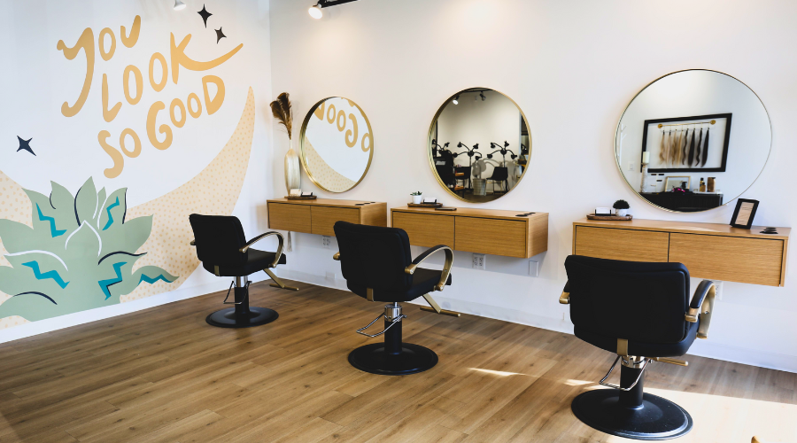 7 Client Retention Strategies for Salons In 2024