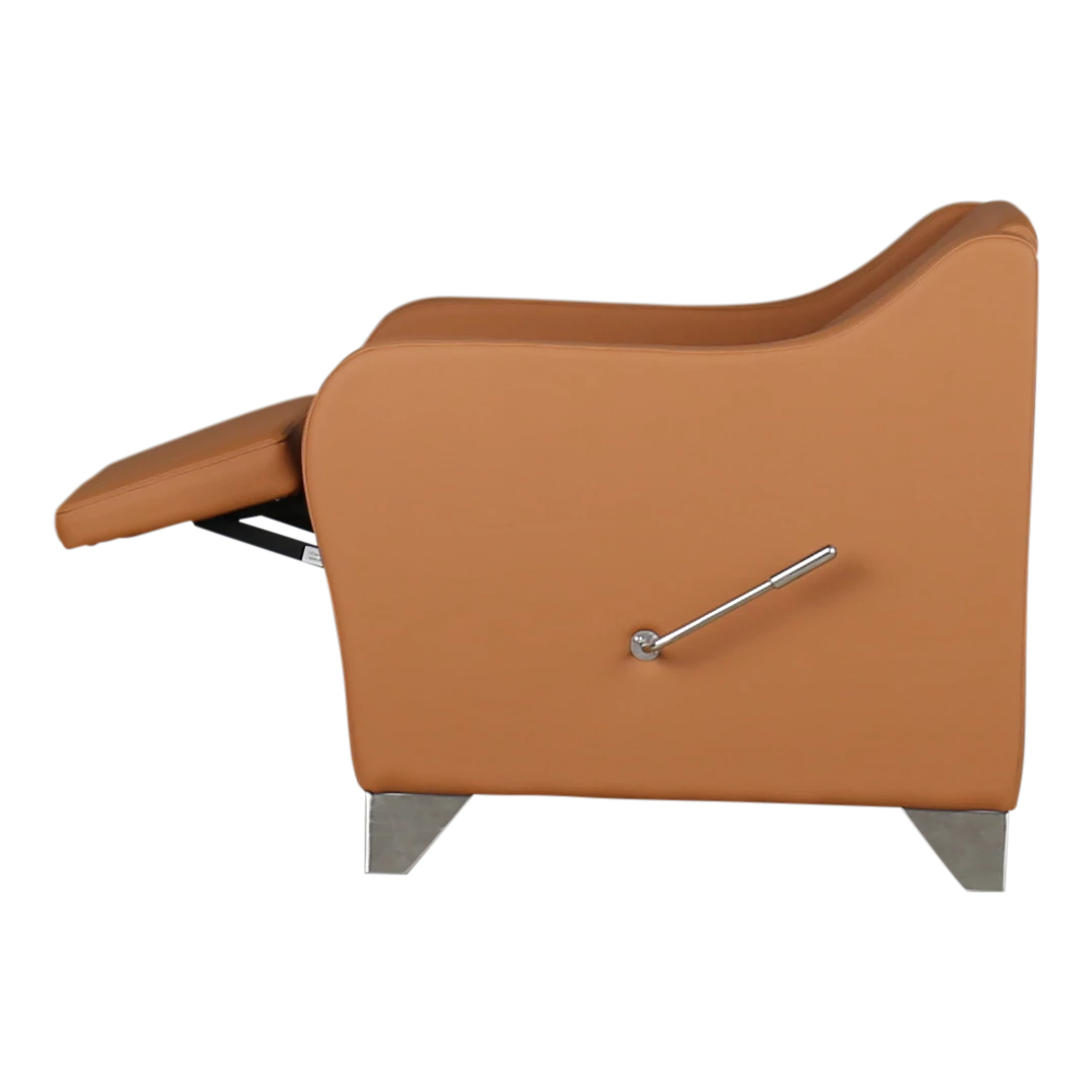 Malia Shampoo Chair with Legrest